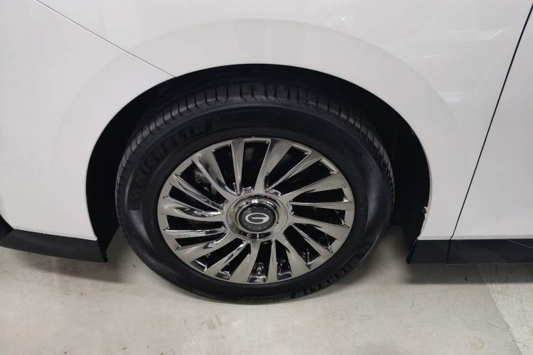 Used GAC Trumpchi M8 2023 Zongshi Series 400T Flagship Edition Left Front Wheel Hub