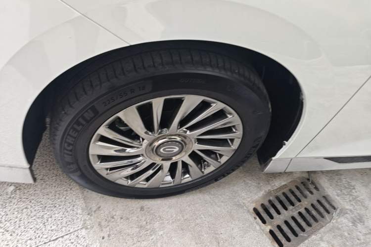 Used GAC Trumpchi M8 2023 Zongshi Series 400T Ultimate Edition Left Front Wheel Hub