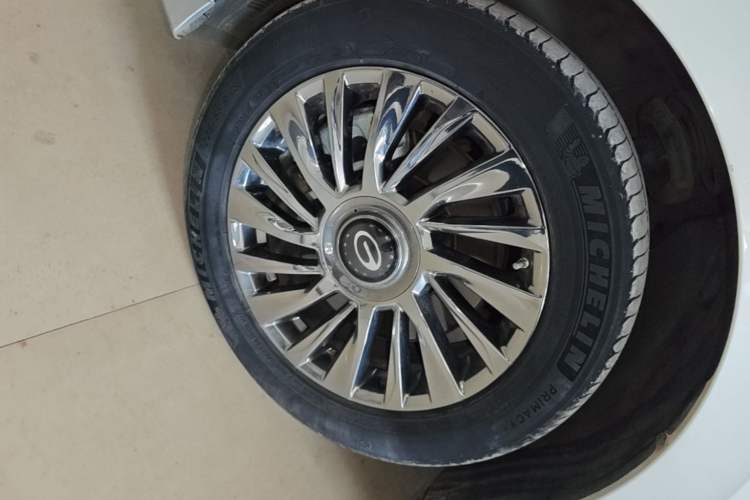 Used GAC Trumpchi M8 2023 Zongshi Series Dual-Motor Supreme Edition Left Front Wheel Hub