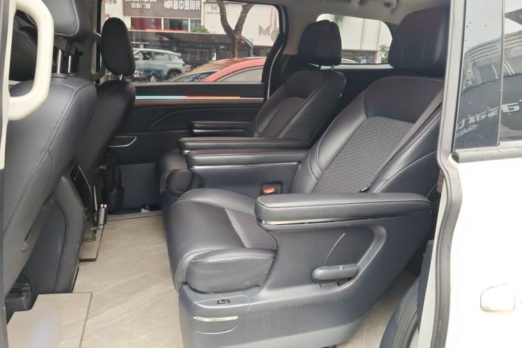 Used GAC Trumpchi M8 2023 Lingxiu Series 390T Luxury Edition Left Rear Seat