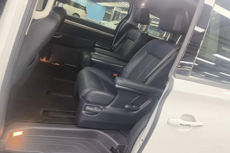 Used GAC Trumpchi M8 2023 Lingxiu Series 390T Deluxe Edition Left Rear Seat