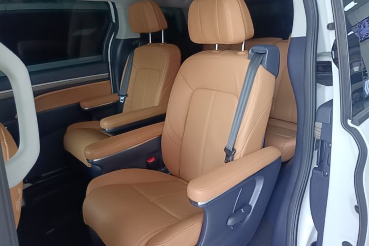 Used GAC Trumpchi M8 2023 Lingxiu Series 390T Deluxe Edition Left Rear Seat