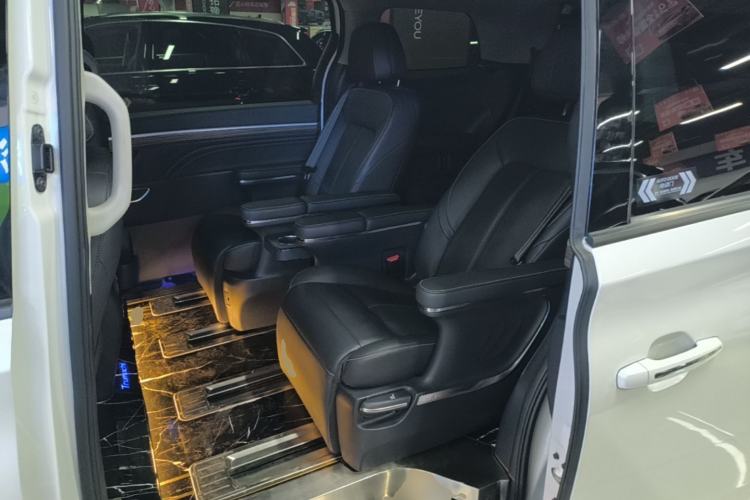 Used GAC Trumpchi M8 2023 Master Series 390T Ultimate Edition Left Rear Seat