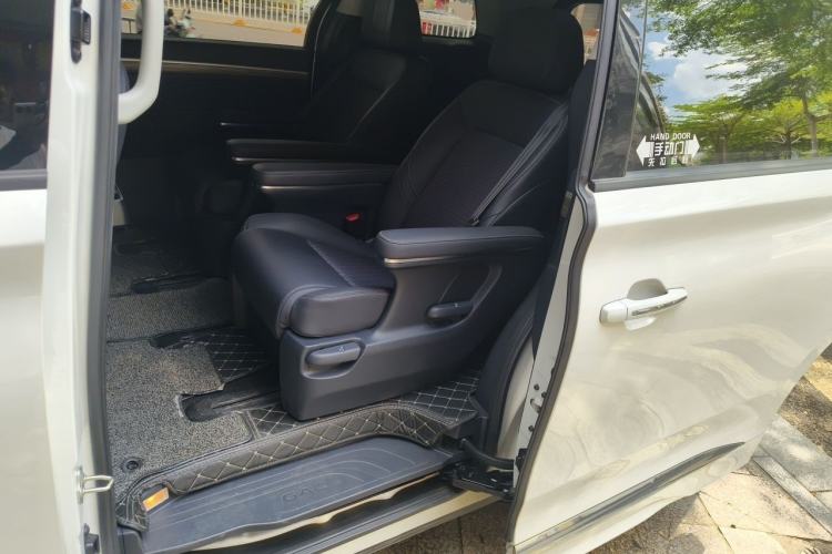 Used GAC Trumpchi M8 2023 Lingxiu Series 390T Luxury Edition Left Rear Seat