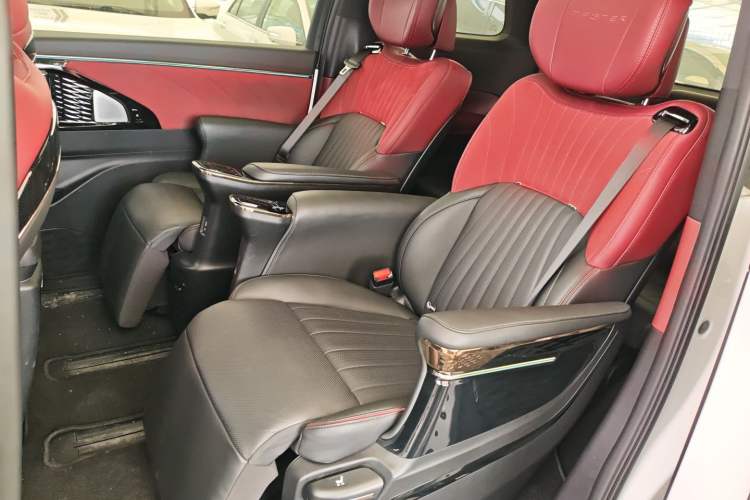 Used GAC Trumpchi M8 2023 Zongshi Series 400T Ultimate Edition Left Rear Seat