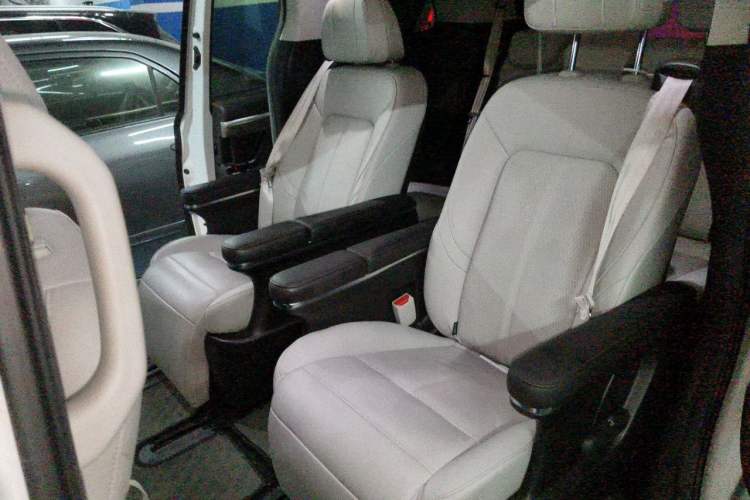 Used GAC Trumpchi M8 2023 Lingxiu Series 390T Prestige Edition Left Rear Seat