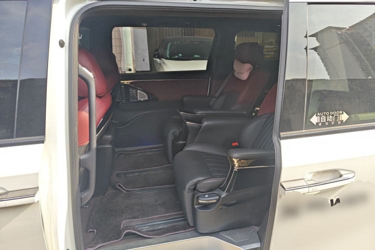 Used GAC Trumpchi M8 2023 Zongshi Series Dual-Motor Supreme Edition Left Rear Seat
