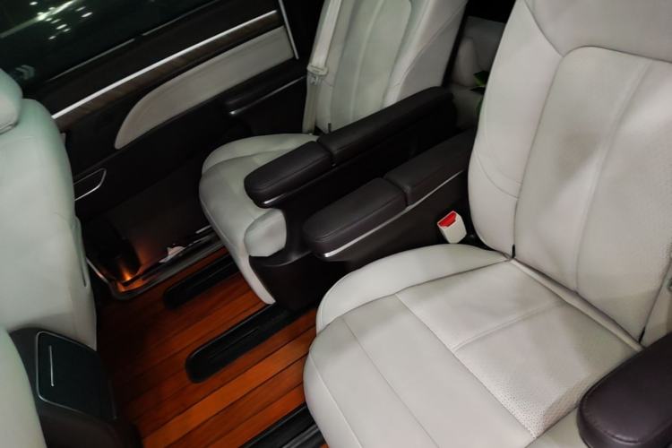 Used GAC Trumpchi M8 2023 Lingxiu Series 390T Prestige Edition Left Rear Seat