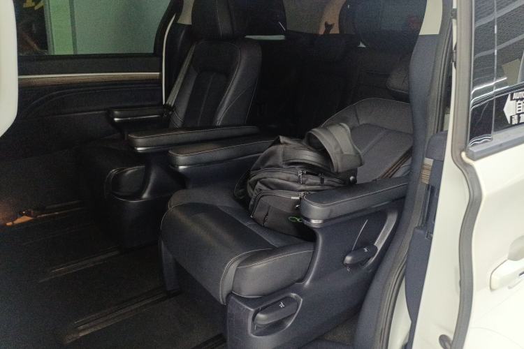 Used GAC Trumpchi M8 2023 Lingxiu Series 390T Deluxe Edition Left Rear Seat