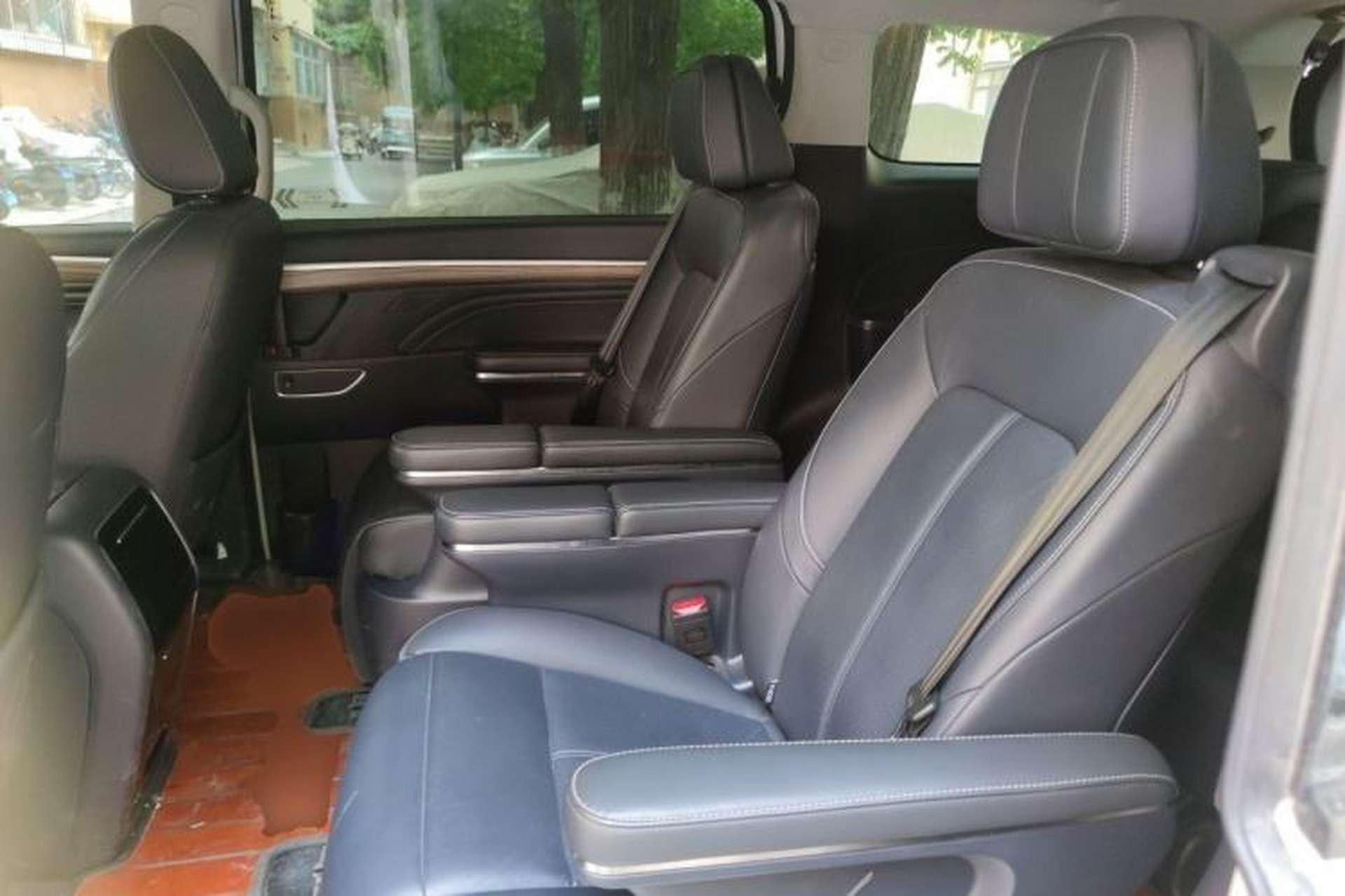 Used GAC Trumpchi M8 2023 Lingxiu Series 390T Prestige Edition Left Rear Seat