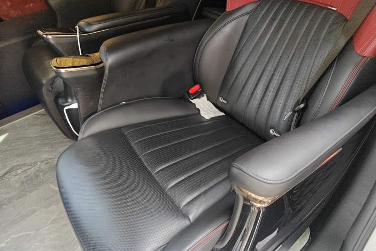 Used GAC Trumpchi M8 2023 Zongshi Series 400T Ultimate Edition Left Rear Seat