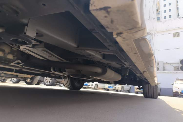 Used GAC Trumpchi M8 2023 Master Series 390T Prestige Edition Left Side Sill