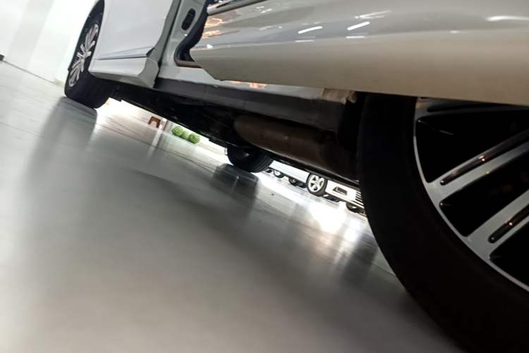 Used GAC Trumpchi M8 2023 Lingxiu Series 390T Prestige Edition Left Side Sill