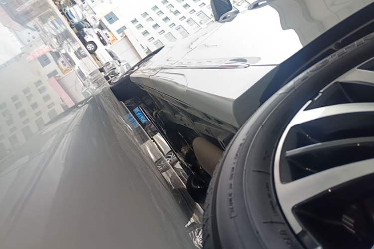 Used GAC Trumpchi M8 2023 Lingxiu Series 390T Deluxe Edition Left Side Sill