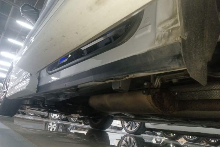 Used GAC Trumpchi M8 2023 Lingxiu Series 390T Deluxe Edition Left Side Sill
