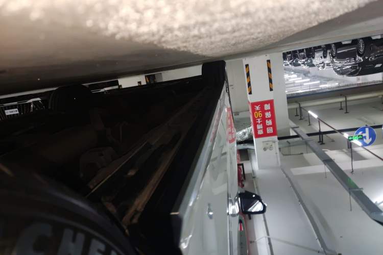 Used GAC Trumpchi M8 2023 Zongshi Series Dual-Motor Supreme Edition Left Side Sill