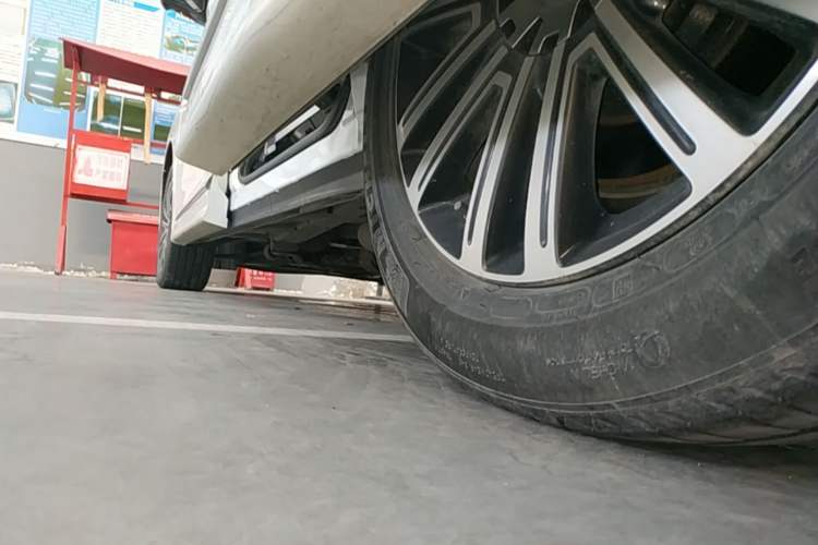 Used GAC Trumpchi M8 2023 Lingxiu Series 390T Prestige Edition Left Side Sill