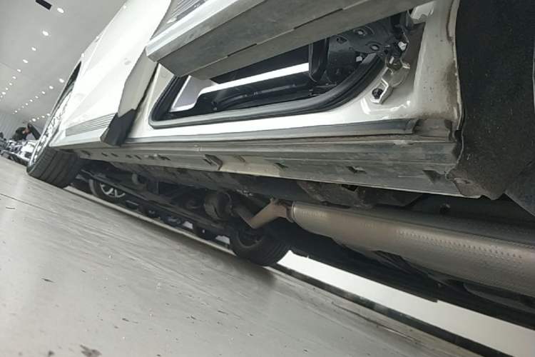 Used GAC Trumpchi M8 2023 Zongshi Series 400T Flagship Edition Left Side Sill