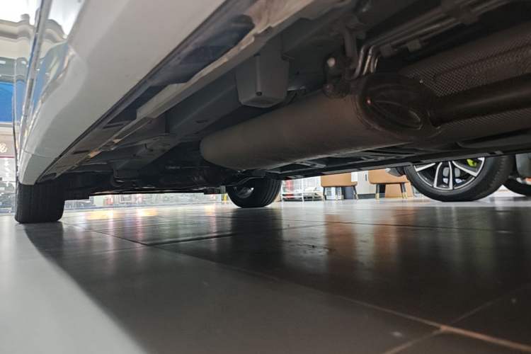 Used GAC Trumpchi M8 2023 Lingxiu Series 390T Prestige Edition Left Side Sill
