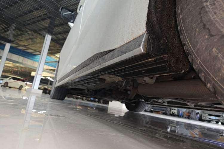 Used GAC Trumpchi M8 2023 Zongshi Series 400T Ultimate Edition Left Side Sill