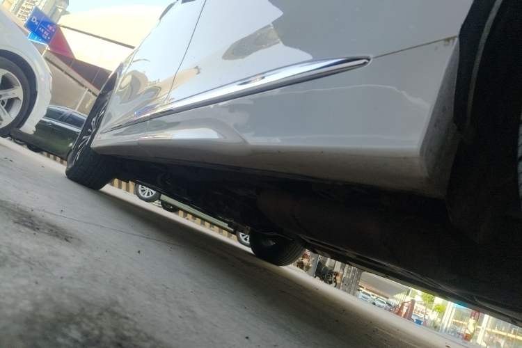 Used GAC Trumpchi M8 2023 Lingxiu Series 390T Deluxe Edition Left Side Sill