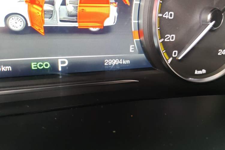 Used GAC Trumpchi M8 2023 Lingxiu Series 390T Luxury Edition Odometer Close Up