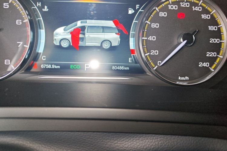 Used GAC Trumpchi M8 2023 Lingxiu Series 390T Luxury Edition Odometer Close Up
