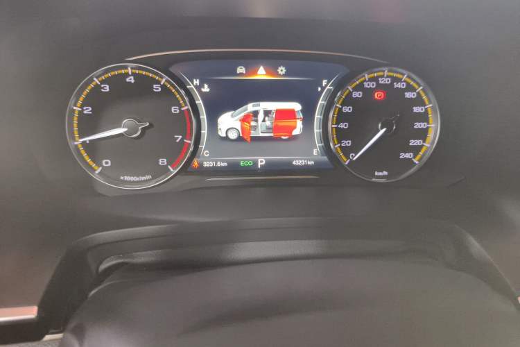 Used GAC Trumpchi M8 2023 Lingxiu Series 390T Luxury Edition Odometer Close Up