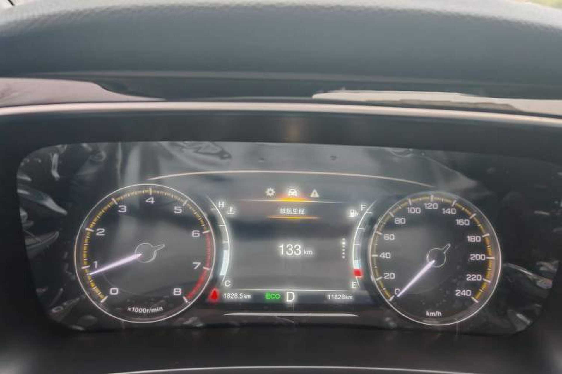 Used GAC Trumpchi M8 2023 Lingxiu Series 390T Deluxe Edition Odometer Close Up