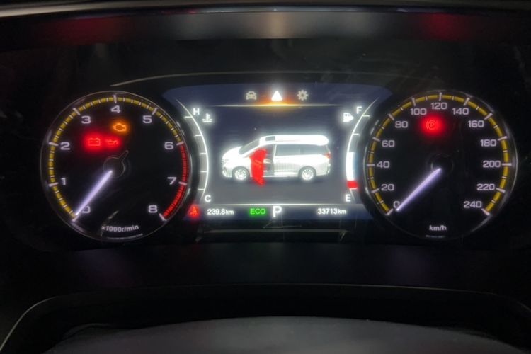 Used GAC Trumpchi M8 2023 Lingxiu Series 390T Luxury Edition Odometer Close Up