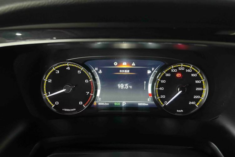 Used GAC Trumpchi M8 2023 Lingxiu Series 390T Deluxe Edition Odometer Close Up
