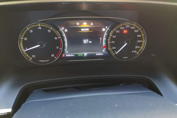 Used GAC Trumpchi M8 2023 Lingxiu Series 390T Deluxe Edition Odometer Close Up