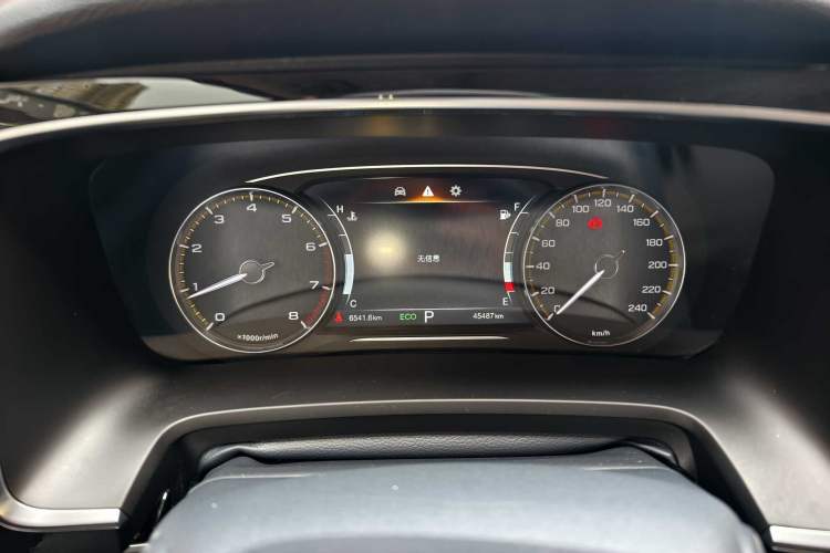 Used GAC Trumpchi M8 2023 Lingxiu Series 390T Deluxe Edition Odometer Close Up