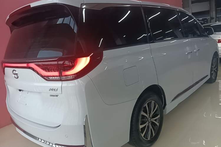Used GAC Trumpchi M8 2023 Lingxiu Series 390T Luxury Edition Rear Right 45 Deg