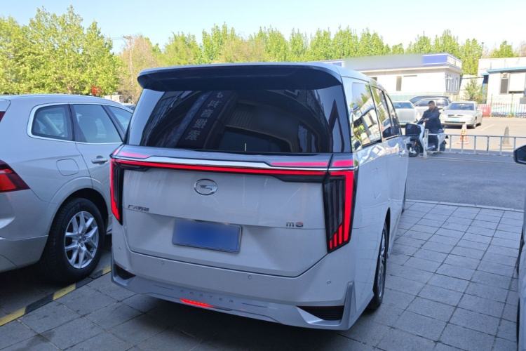 Used GAC Trumpchi M8 2023 Zongshi Series 400T Ultimate Edition Rear Right 45 Deg