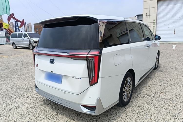 Used GAC Trumpchi M8 2023 Zongshi Series Dual-Motor Flagship Edition Rear Right 45 Deg