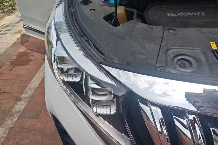 Used GAC Trumpchi M8 2023 Lingxiu Series 390T Prestige Edition Right Front Headlight