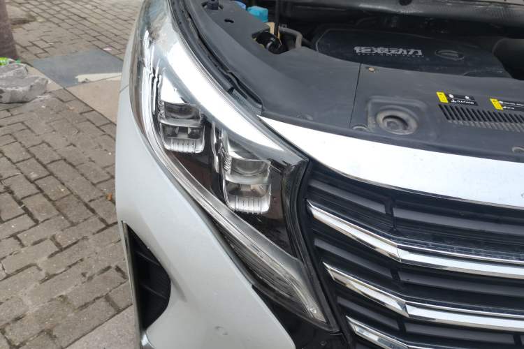 Used GAC Trumpchi M8 2023 Lingxiu Series 390T Prestige Edition Right Front Headlight