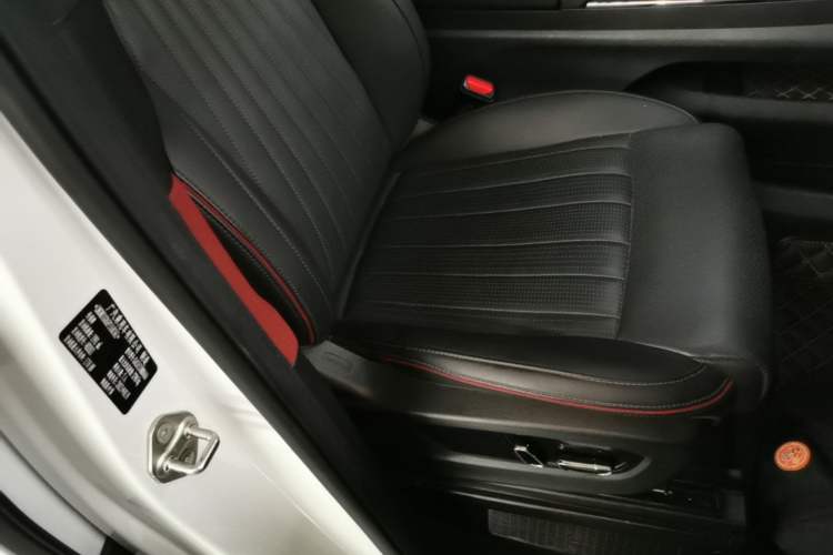 Used GAC Trumpchi M8 2023 Zongshi Series 400T Ultimate Edition Right Front Seat