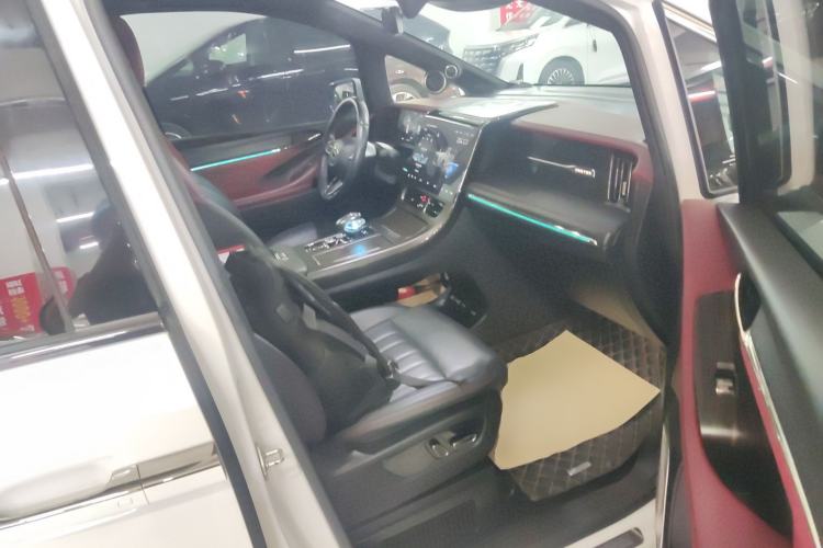 Used GAC Trumpchi M8 2023 Zongshi Series Dual-Motor Supreme Edition Right Front Seat