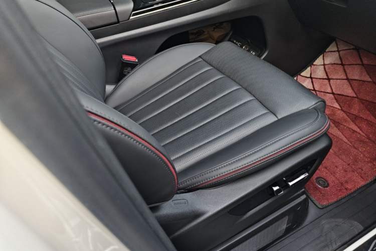 Used GAC Trumpchi M8 2023 Zongshi Series 400T Ultimate Edition Right Front Seat