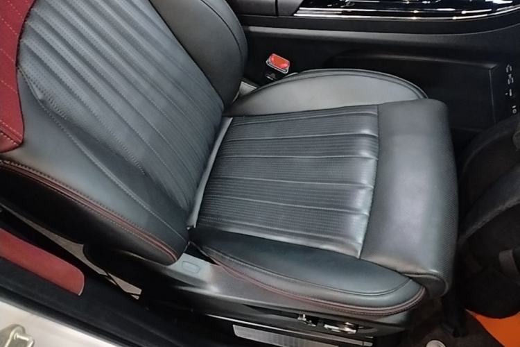 Used GAC Trumpchi M8 2023 Zongshi Series Dual-Motor YuZun Edition Right Front Seat
