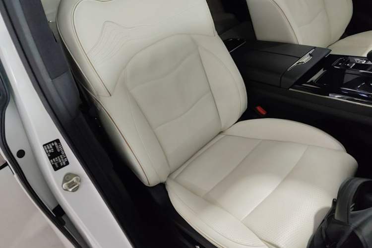 Used GAC Trumpchi M8 2023 Zongshi Series 400T Flagship Edition Right Front Seat