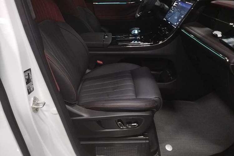 Used GAC Trumpchi M8 2023 Zongshi Series 400T Ultimate Edition Right Front Seat