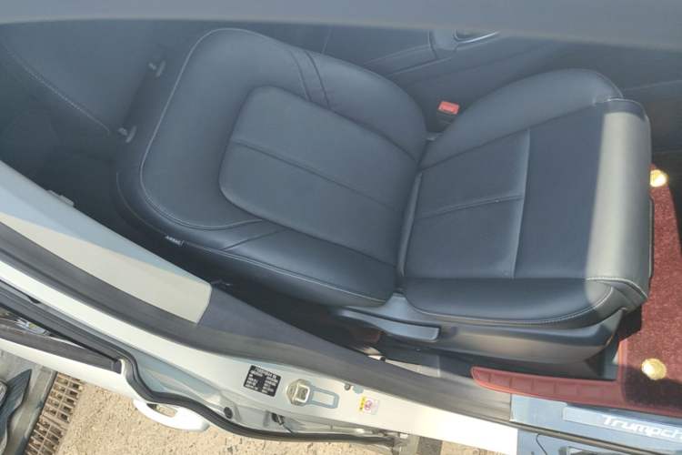 Used GAC Trumpchi M8 2023 Lingxiu Series 390T Prestige Edition Right Front Seat