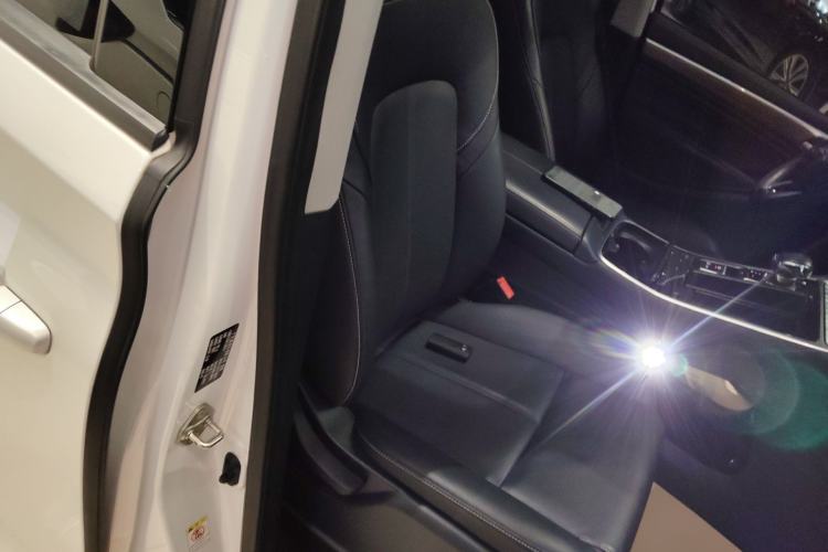 Used GAC Trumpchi M8 2023 Lingxiu Series 390T Deluxe Edition Right Front Seat