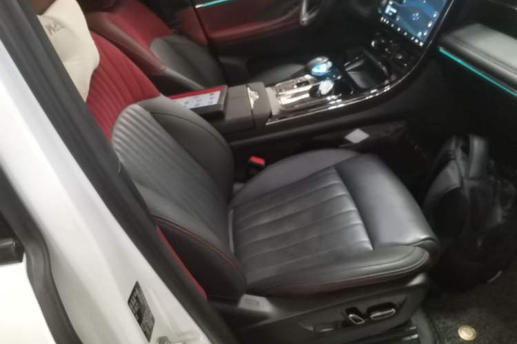 Used GAC Trumpchi M8 2023 Zongshi Series Dual-Motor YuZun Edition Right Front Seat