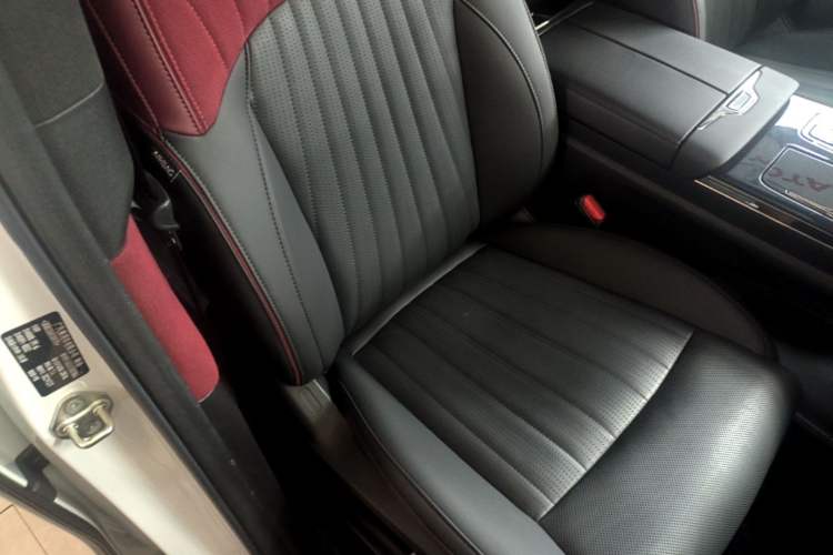 Used GAC Trumpchi M8 2023 Zongshi Series Dual-Motor YuZun Edition Right Front Seat