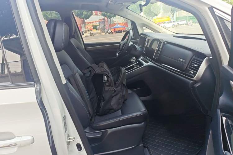 Used GAC Trumpchi M8 2023 Lingxiu Series 390T Luxury Edition Right Front Seat