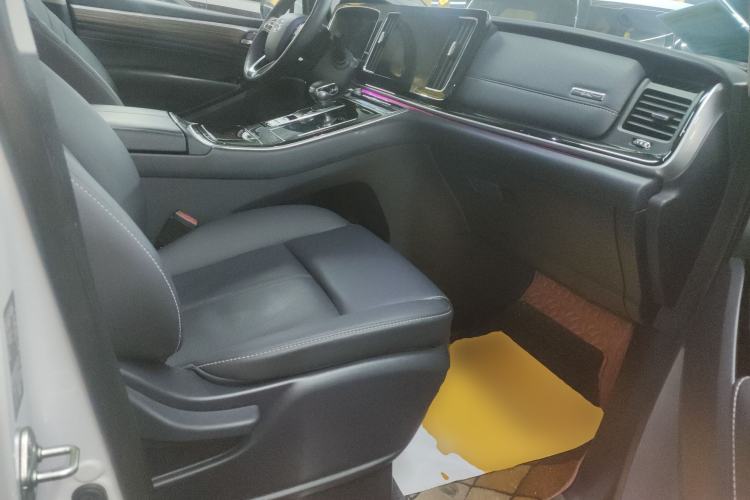 Used GAC Trumpchi M8 2023 Lingxiu Series 390T Prestige Edition Right Front Seat